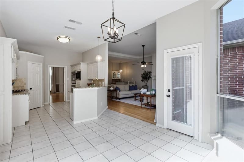 6207 Millwood Court, Arlington TX 76016 - Photo 17