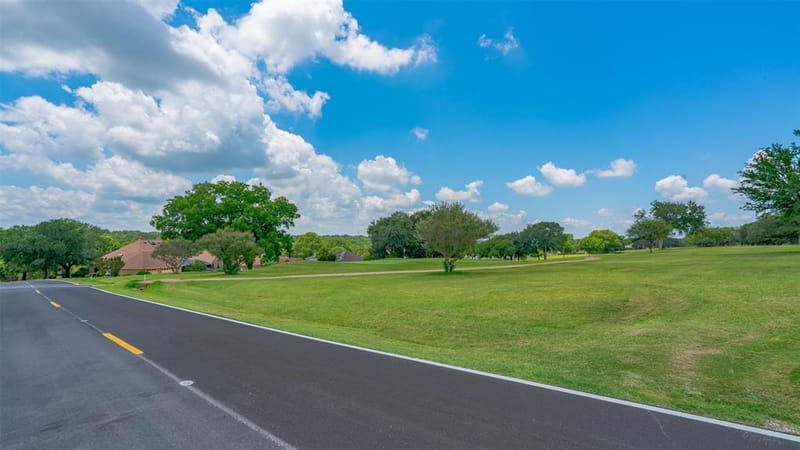 9031 Bontura Road, Granbury TX 76049 - Photo 14