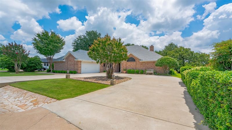 9031 Bontura Road, Granbury TX 76049 - Photo 8