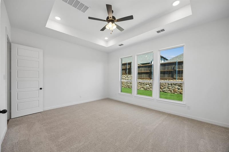 1609 Briscoe Drive, Benbrook TX 76126 - Photo 11