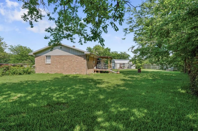 236 Circle Drive, Point TX 75472 - Photo 3
