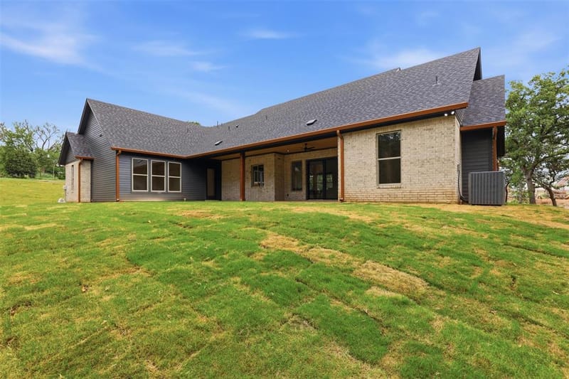 273 Martin Drive, Granbury TX 76049 - Photo 20