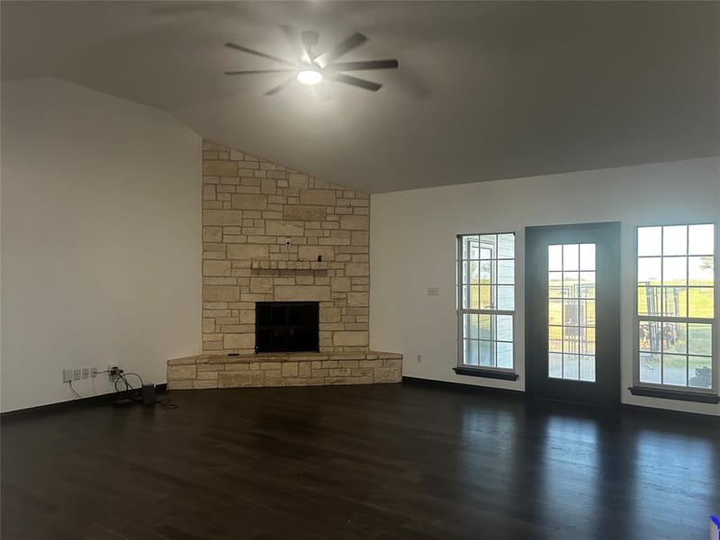 2000 County Road 1123, Godley TX 76044 - Photo 6
