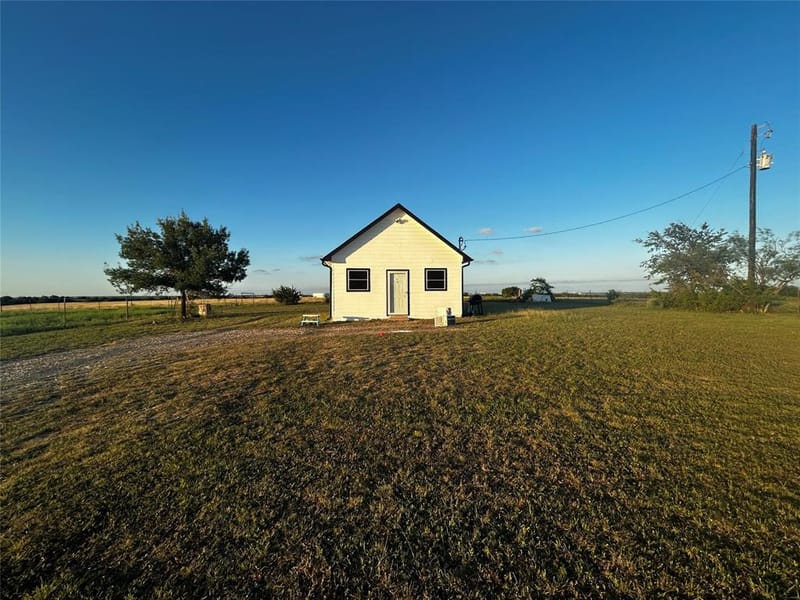 2000 County Road 1123, Godley TX 76044 - Photo 22