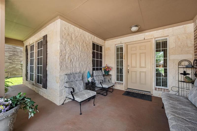 2739 Ferdinand, Grand Prairie TX 75054 - Photo 2