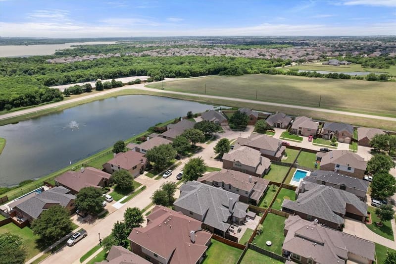 2739 Ferdinand, Grand Prairie TX 75054 - Photo 36