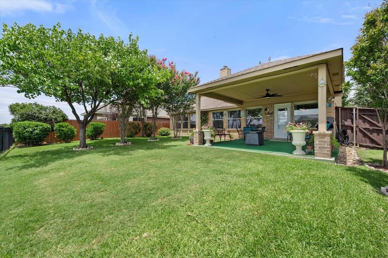 2739 Ferdinand, Grand Prairie TX 75054 - Photo 32