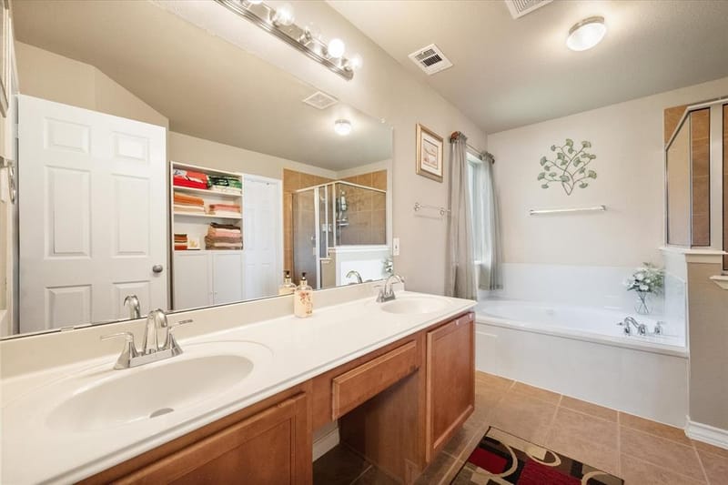 2739 Ferdinand, Grand Prairie TX 75054 - Photo 18