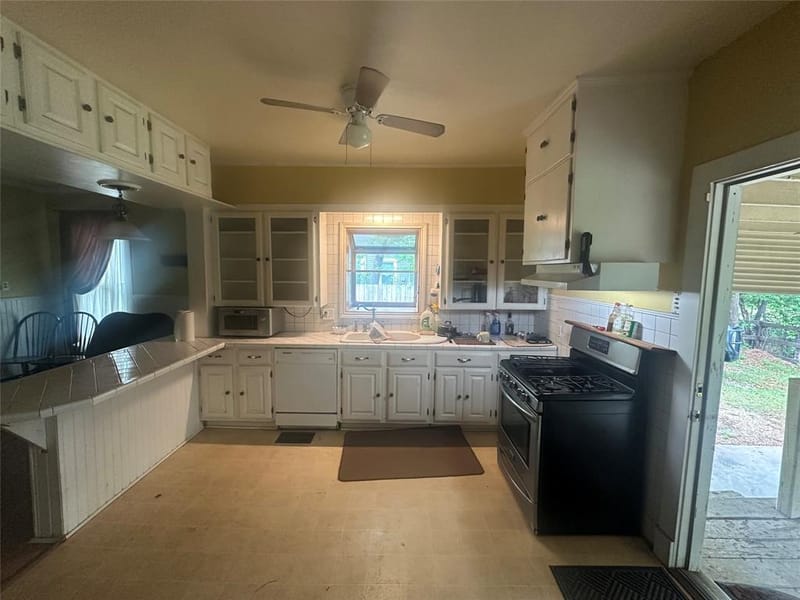 504 1st Street, Terrell TX 75160 - Photo 3
