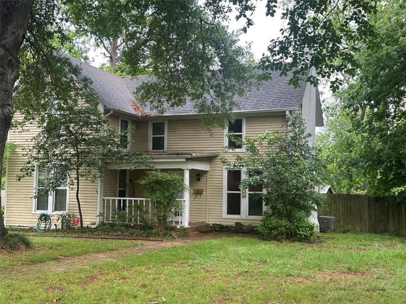 504 1st Street, Terrell TX 75160