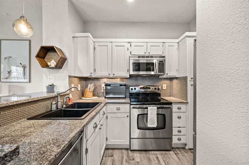 5740 Martel Avenue # A13, Dallas TX 75206 - Photo 7
