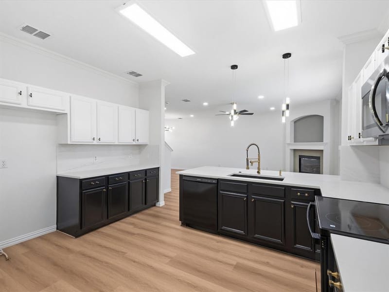 10701 Augusta Lane, Rowlett TX 75089 - Photo 8