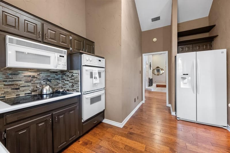 705 Kyle Drive, Arlington TX 76011 - Photo 17