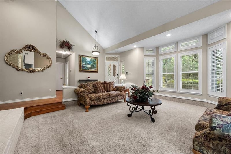 705 Kyle Drive, Arlington TX 76011 - Photo 7