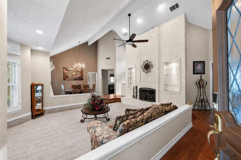 705 Kyle Drive, Arlington TX 76011 - Photo 5