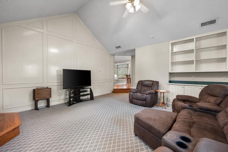 705 Kyle Drive, Arlington TX 76011 - Photo 14