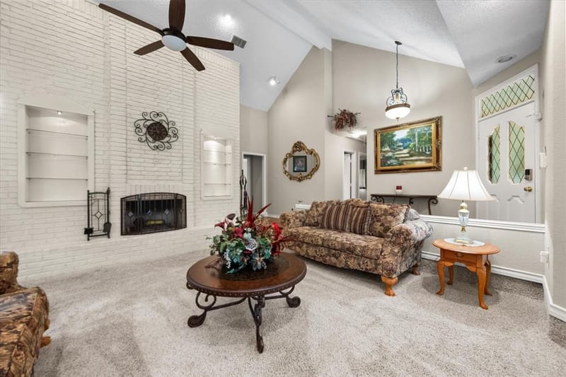 705 Kyle Drive, Arlington TX 76011 - Photo 8