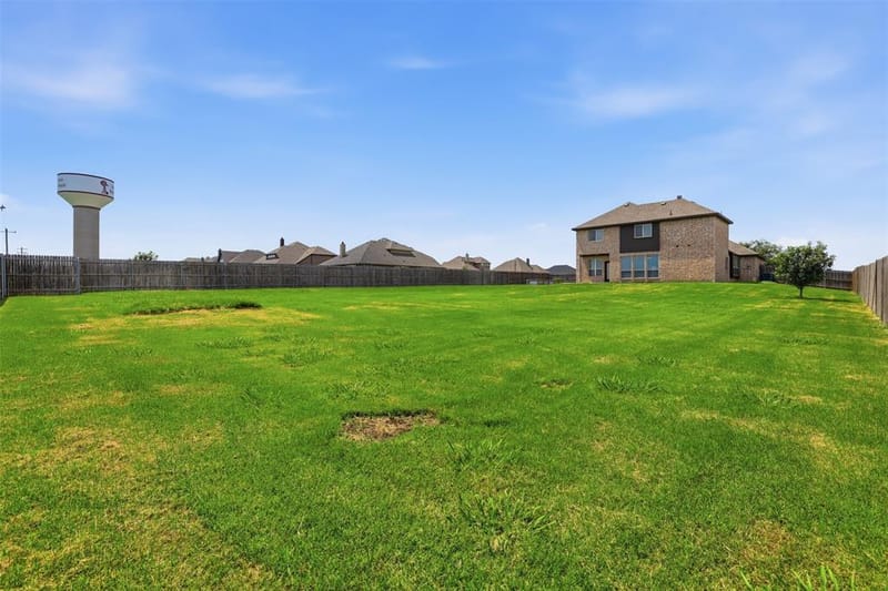 229 Prairie Dog Drive, Godley TX 76044 - Photo 32