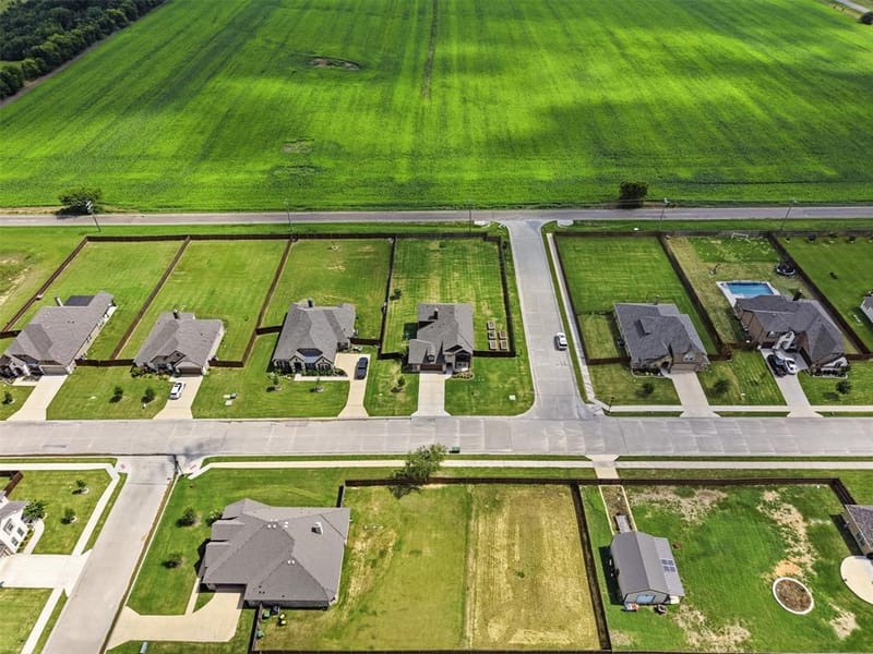 229 Prairie Dog Drive, Godley TX 76044 - Photo 34