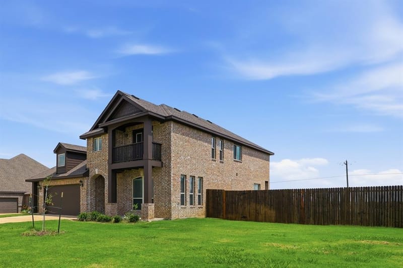 229 Prairie Dog Drive, Godley TX 76044 - Photo 29