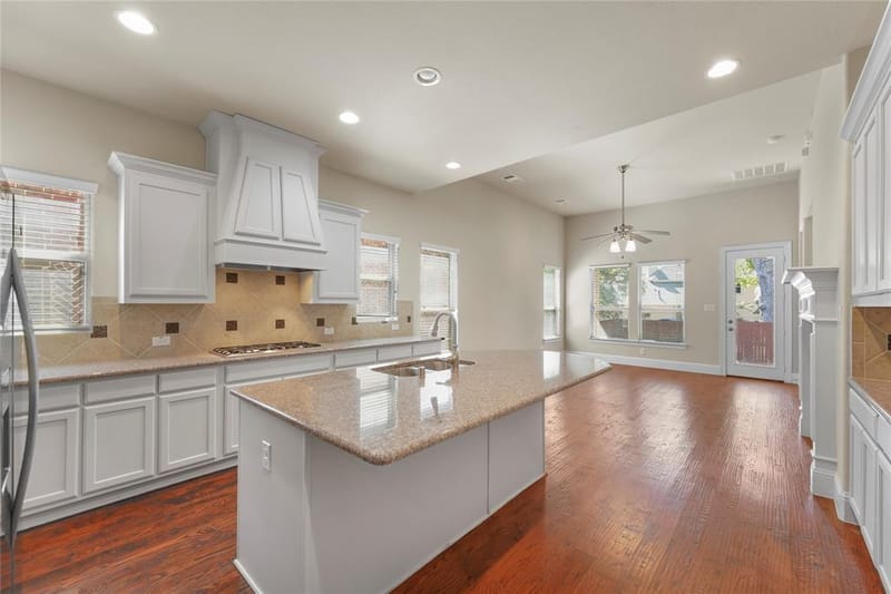 3020 Hurstwood Drive, Plano TX 75074 - Photo 12
