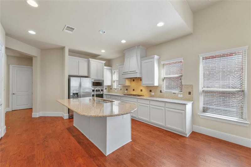 3020 Hurstwood Drive, Plano TX 75074 - Photo 8