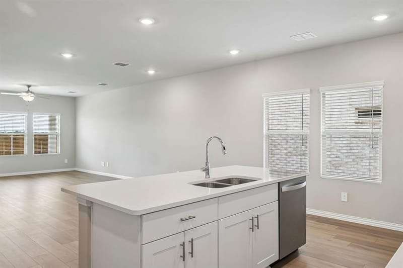 208 Winchester Hill Lane, Princeton TX 75071 - Photo 7