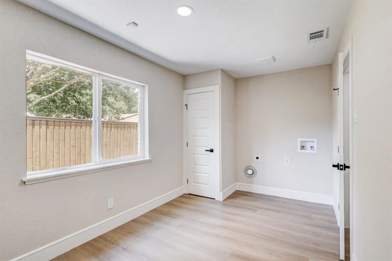 1209 Overdowns Drive, Plano TX 75023 - Photo 21