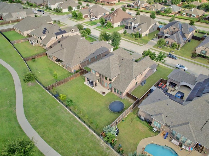 512 Emerson Drive, Rockwall TX 75087 - Photo 3