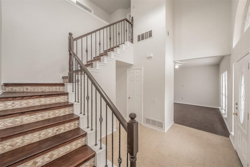1411 Prentice Street, Arlington TX 76018 - Photo 5