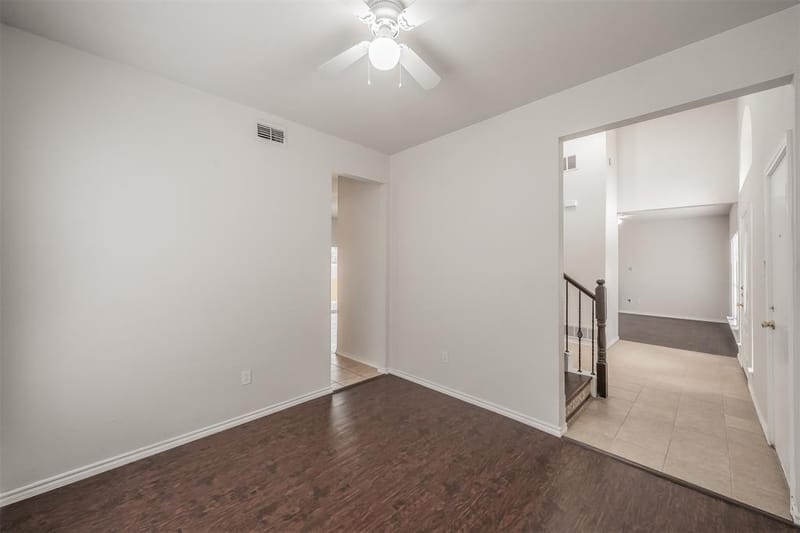 1411 Prentice Street, Arlington TX 76018 - Photo 10