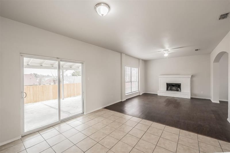 1411 Prentice Street, Arlington TX 76018 - Photo 14