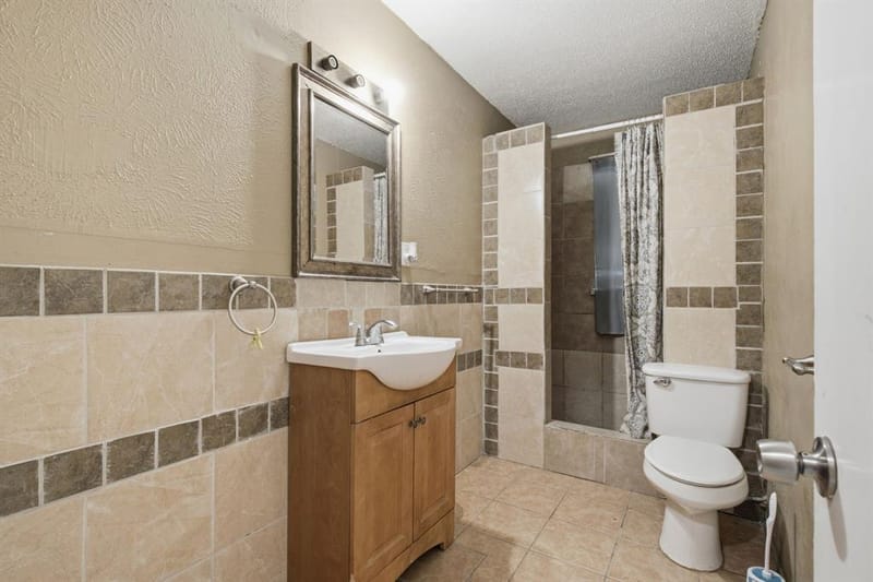 605 W 8th Street, Irving TX 75060 - Photo 10