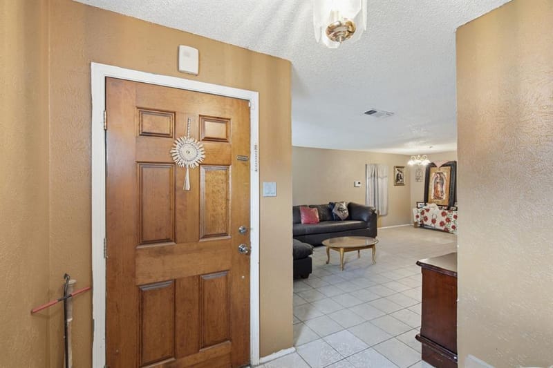 605 W 8th Street, Irving TX 75060 - Photo 25