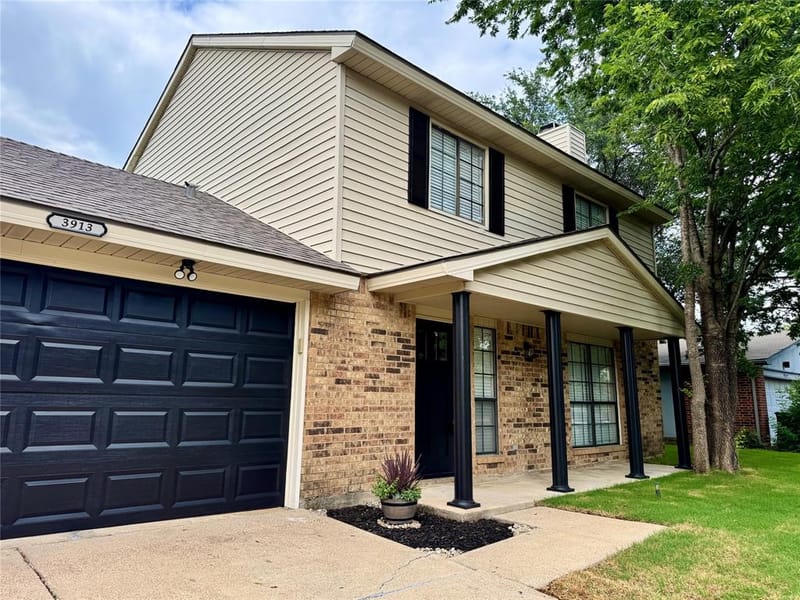 3913 Wrenwood Drive, Fort Worth TX 76137 - Photo 2