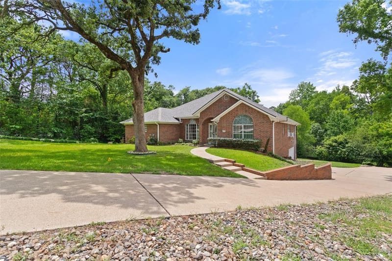 212 E Hideaway Lane, Hideaway TX 75771 - Photo 2