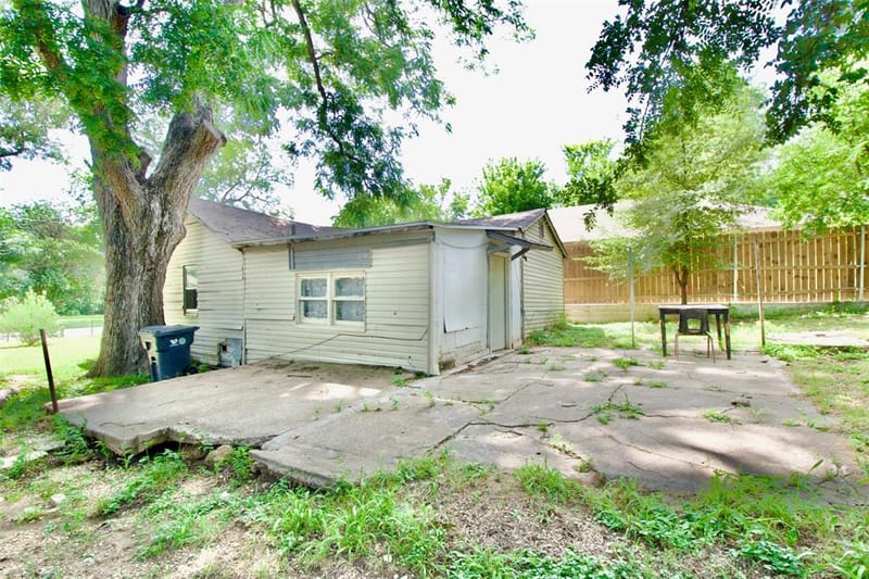 1610 N 10th Street, Waco TX 76707 - Photo 14