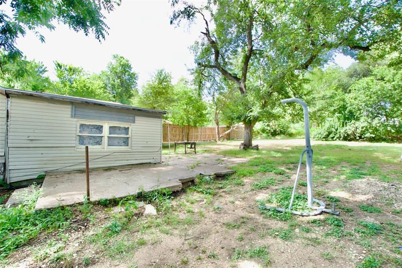 1610 N 10th Street, Waco TX 76707 - Photo 15