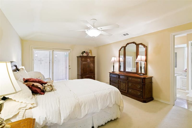 2731 Wagonwheel Drive, Carrollton TX 75006 - Photo 21