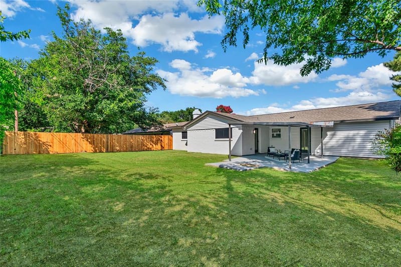 6437 Carousel Drive, Watauga TX 76148 - Photo 32