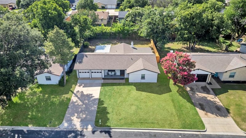 6437 Carousel Drive, Watauga TX 76148 - Photo 4