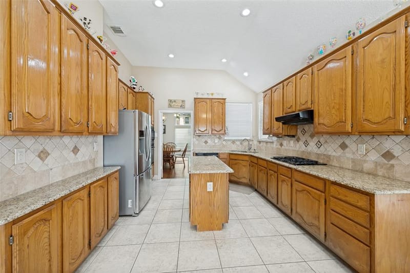 5013 Ridgecrest Drive, The Colony TX 75056 - Photo 12