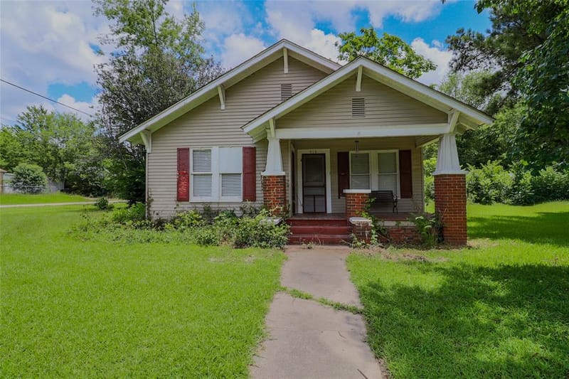 518 N Green Street, Grand Saline TX 75140