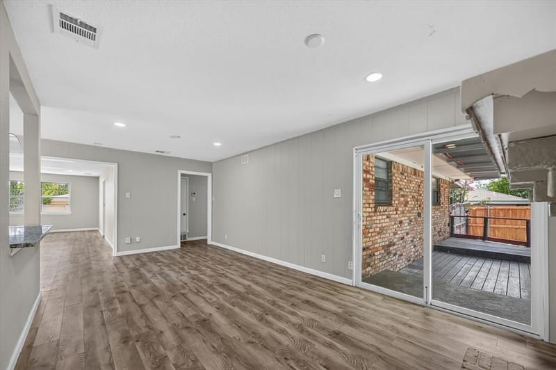 8730 Lapanto Lane, Dallas TX 75227 - Photo 15