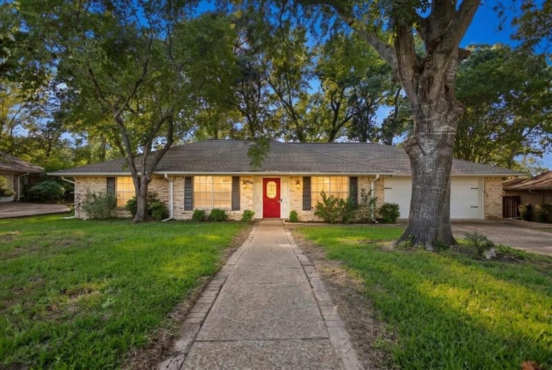 4435 Dundee Drive, Tyler TX 75703