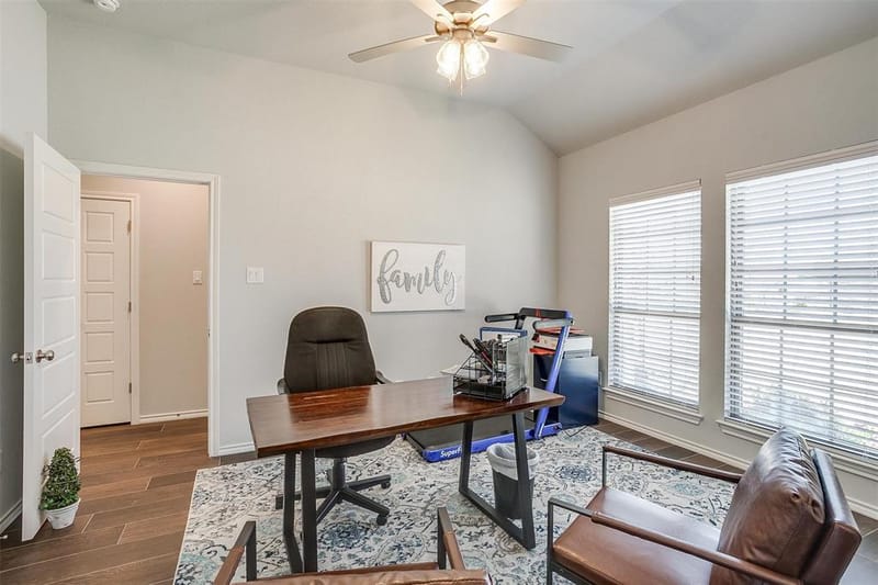 6829 Canyon Rock, Benbrook TX 76126 - Photo 6