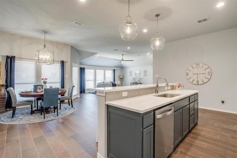 6829 Canyon Rock, Benbrook TX 76126 - Photo 7