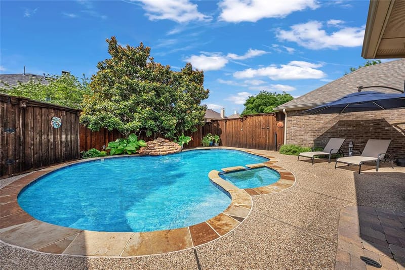 6208 Brownstone Drive, McKinney TX 75070 - Photo 3
