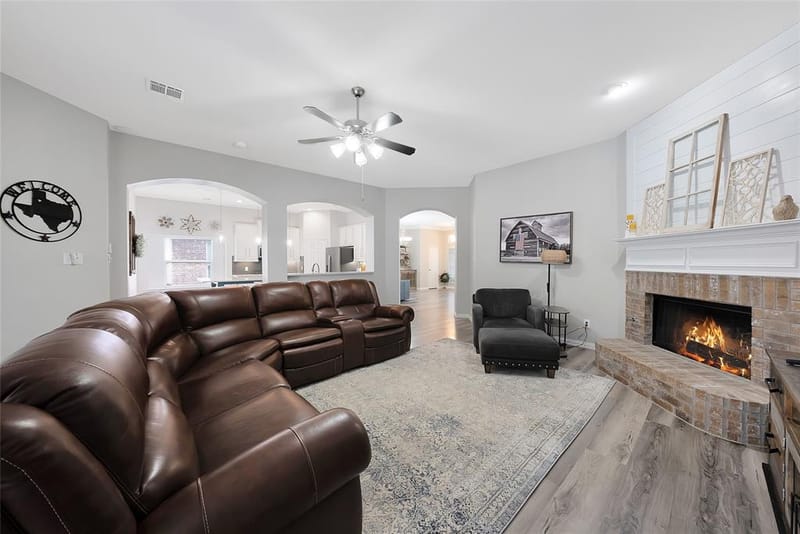 6208 Brownstone Drive, McKinney TX 75070 - Photo 4
