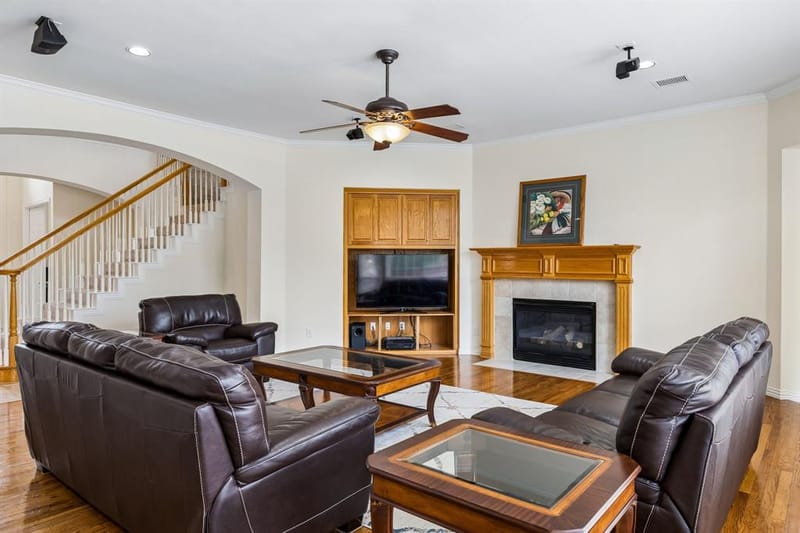3809 Brookfield Drive, Plano TX 75025 - Photo 14